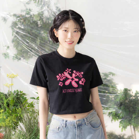 TXT ACT : SWEET MIRAGE Crop T-Shirt