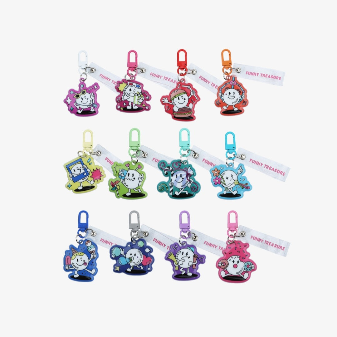 TREASURE WORLD Keyring