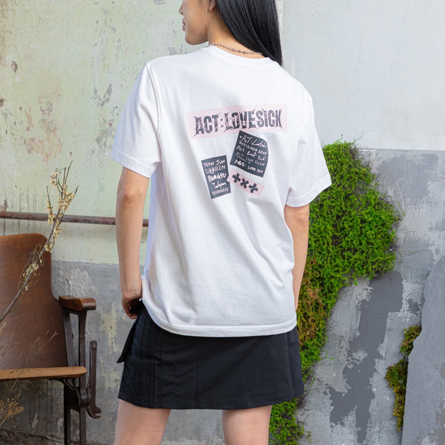 TXT ACT:LOVESICK S/S T-Shirt (White)