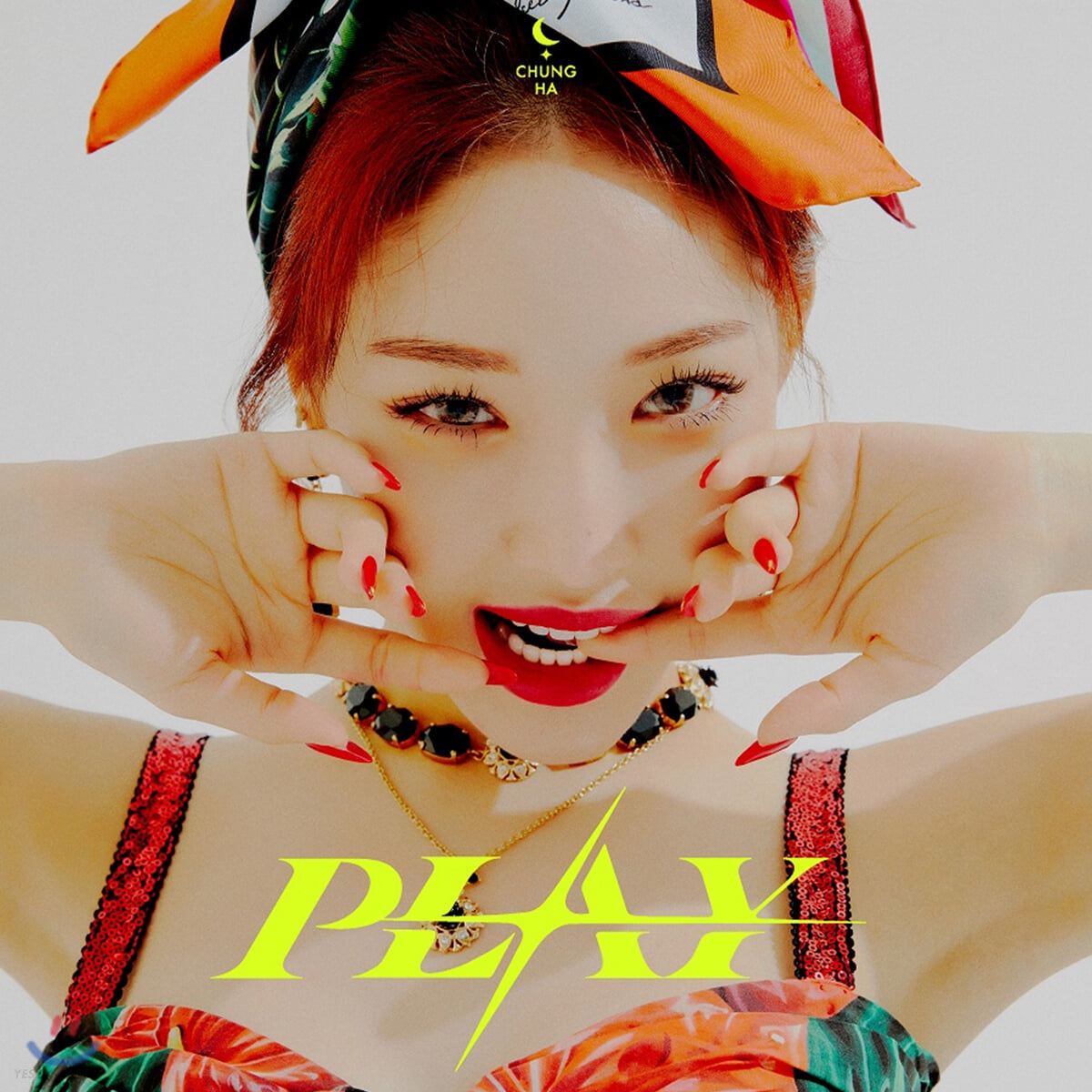 CHUNG HA 1st Single Album : MAXI SINGLE